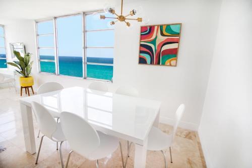 Oceanfront Contemporary Suites - photo 4
