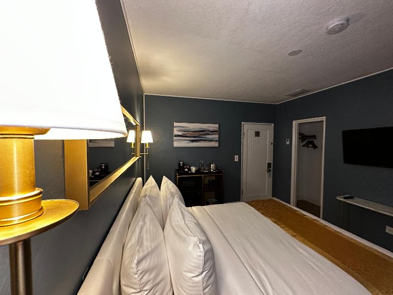 Tb Hotel Miami - photo 11