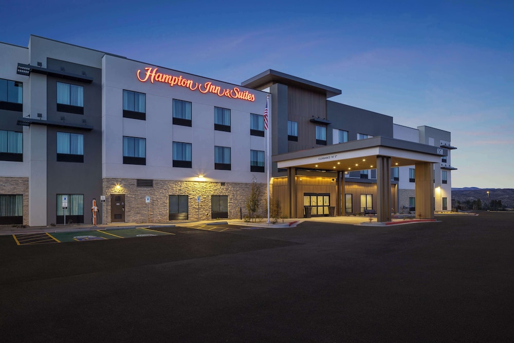 Hampton Inn & Suites by Hilton Cottonwood - photo 34