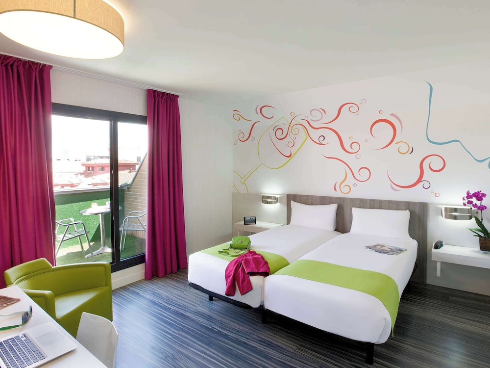 Ibis Styles Madrid Prado