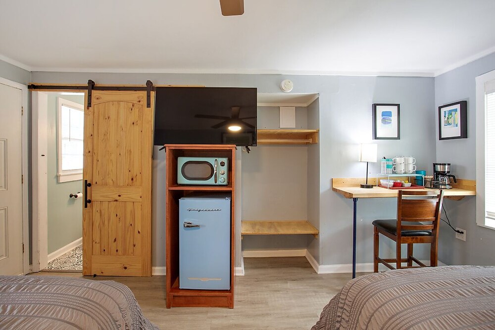 The Panacea Motel - photo 53