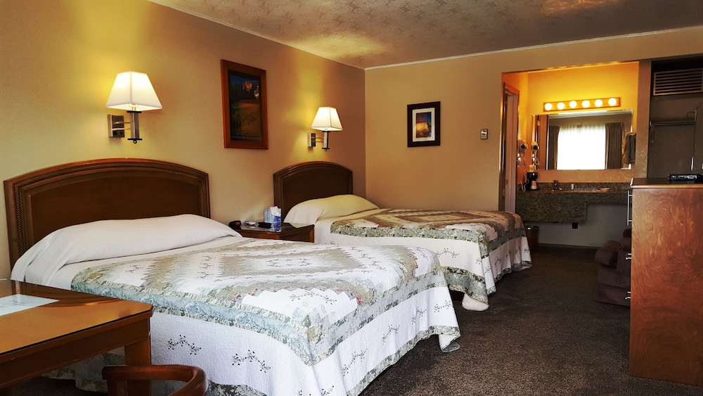 Bristlecone Motel - photo 17