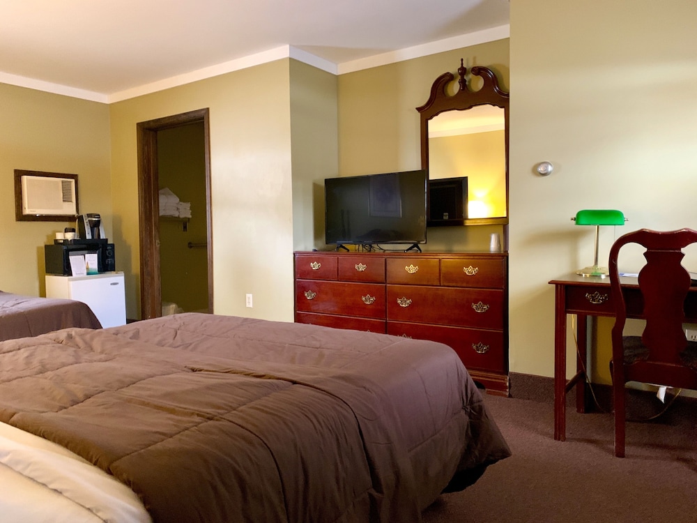 Fred's Inn - photo 19