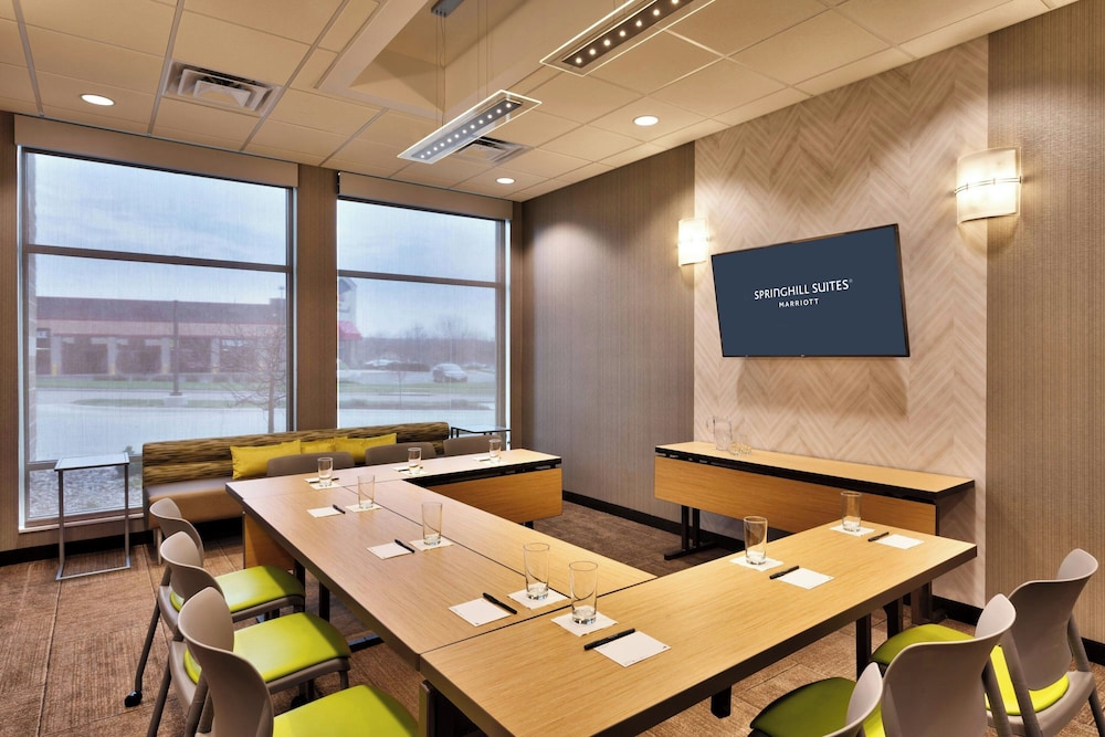 SpringHill Suites by Marriott Coralville - photo 22