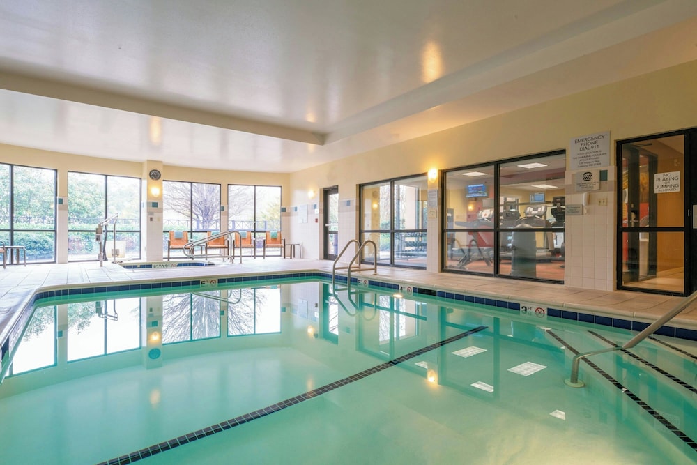 Courtyard by Marriott Salisbury - photo 23