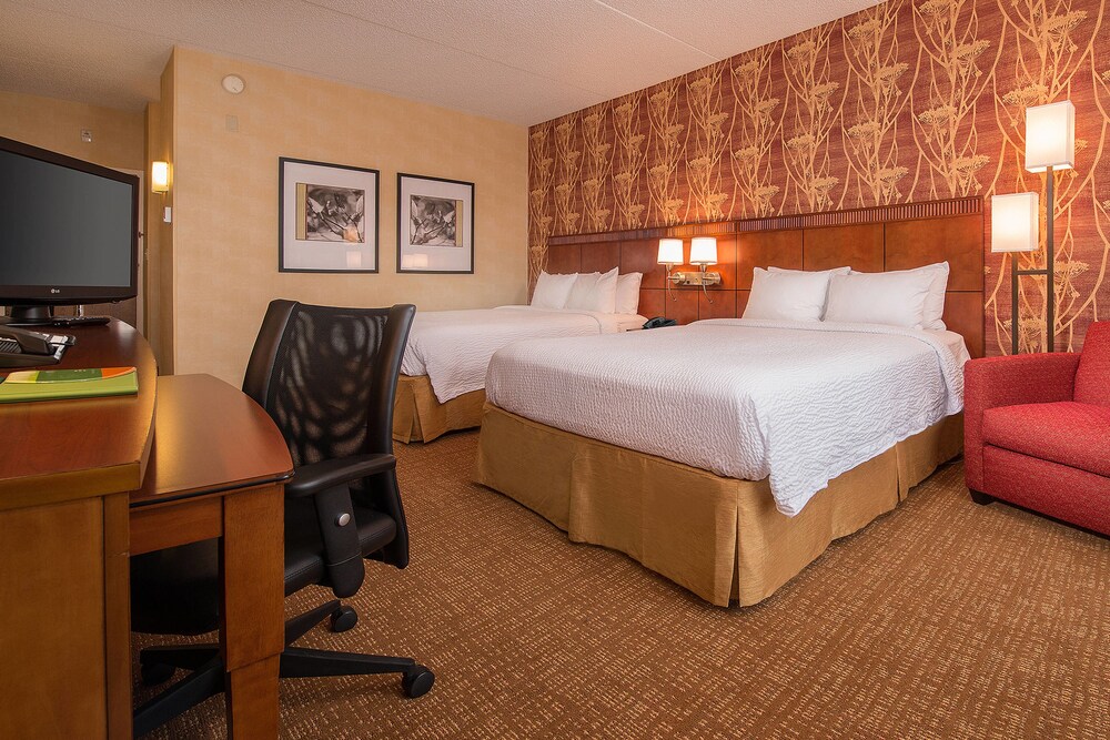 Courtyard by Marriott Dulles Airport Herndon Reston - photo 4