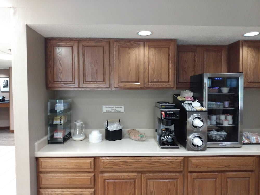 The Glenville Inn - photo 30
