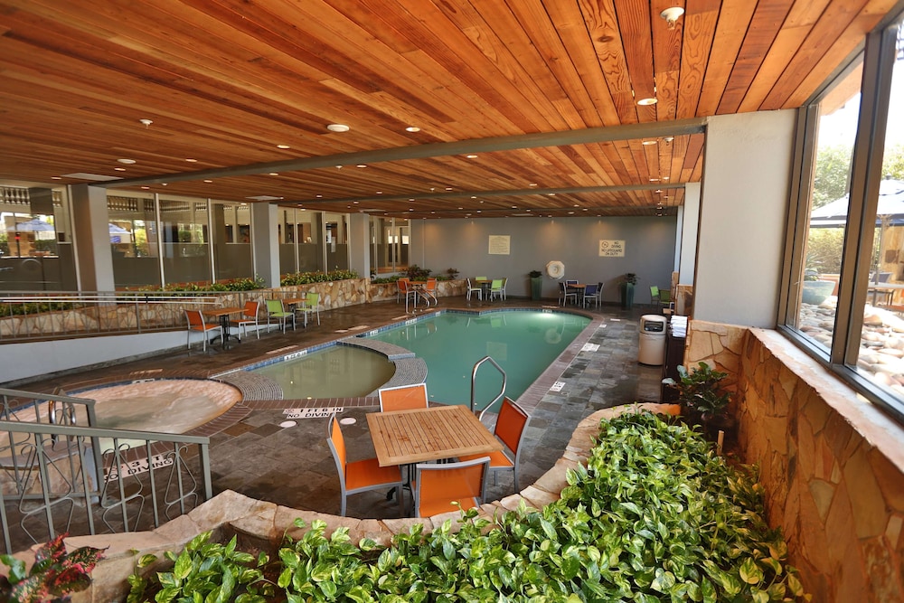DoubleTree Suites by Hilton Hotel McAllen - photo 19