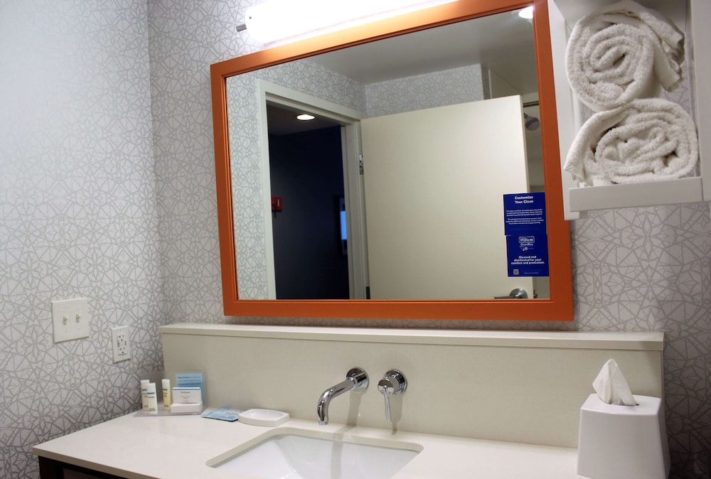 Hampton Inn Lexington NC - photo 29