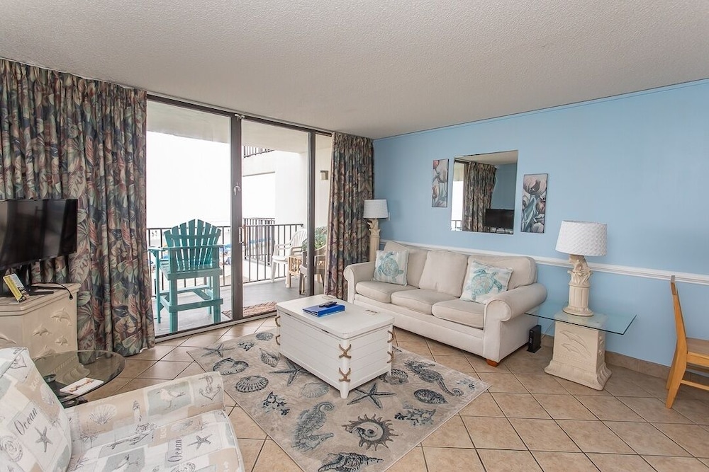 Royal Garden Resort 209 2 Bedroom Condo by RedAwning - photo 14