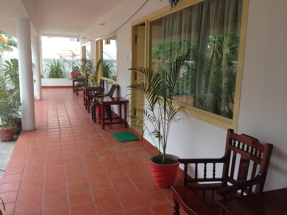 Meya Beach Walk Hotel in Seven Pagodas, India