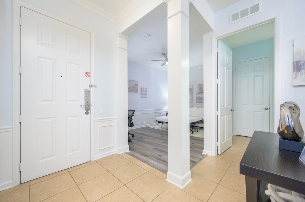 Stunning Vacation Condo Vista Cay Resort 2016 - photo 30