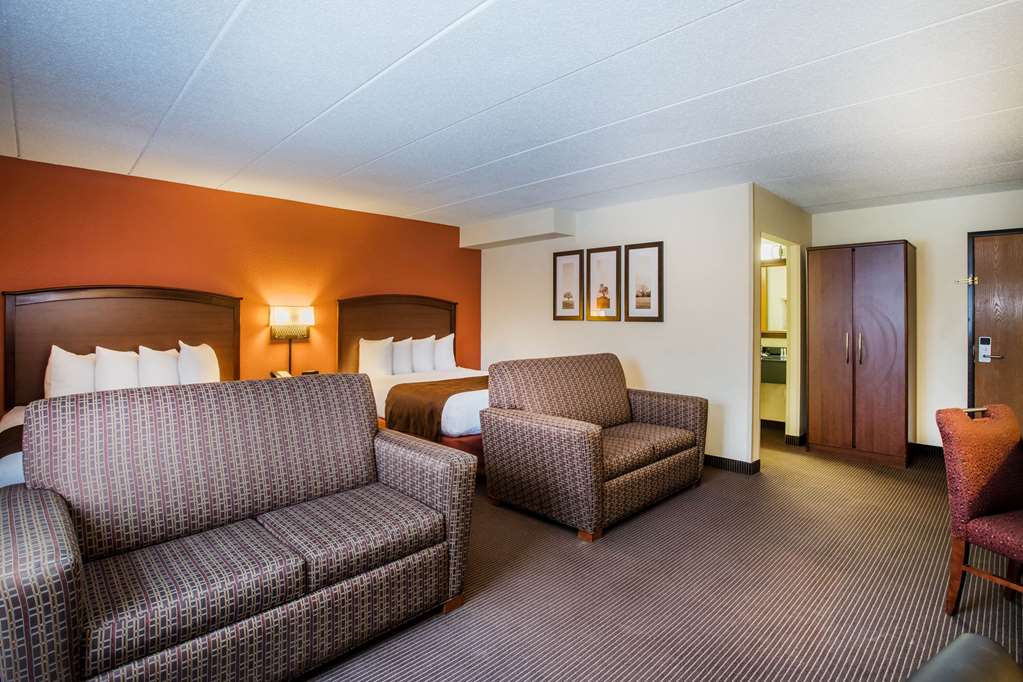 AmericInn by Wyndham Grand Forks - photo 24