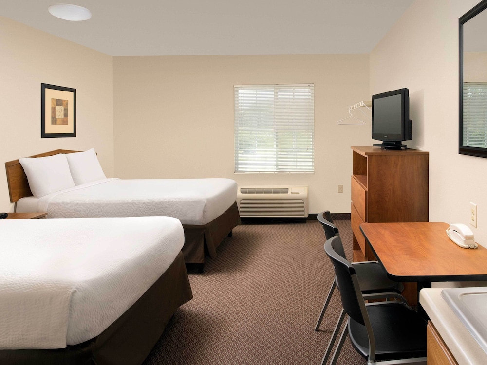 WoodSpring Suites Junction City - photo 10