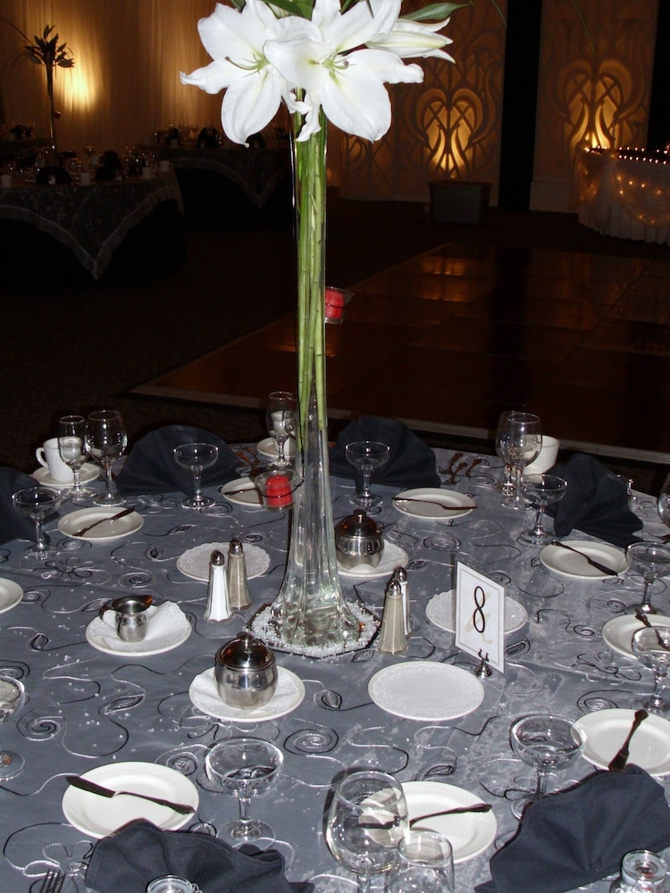 The Hope Hotel and Richard C. Holbrooke Conference Center - photo 29