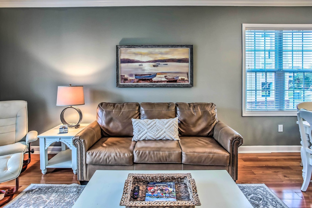 Golf Resort Condo w Pool in North Myrtle Beach - photo 10