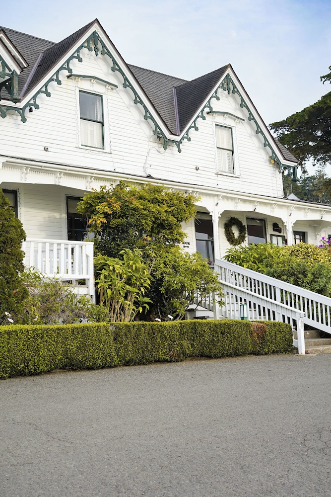 Little River Inn - photo 46