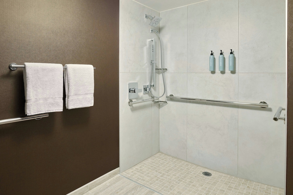 Courtyard by Marriott Pasadena Old Town - photo 27