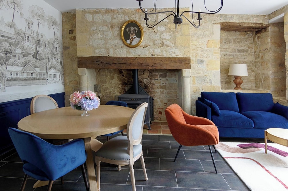 Les gites de la vallée du ceou — hotel in Gourdon