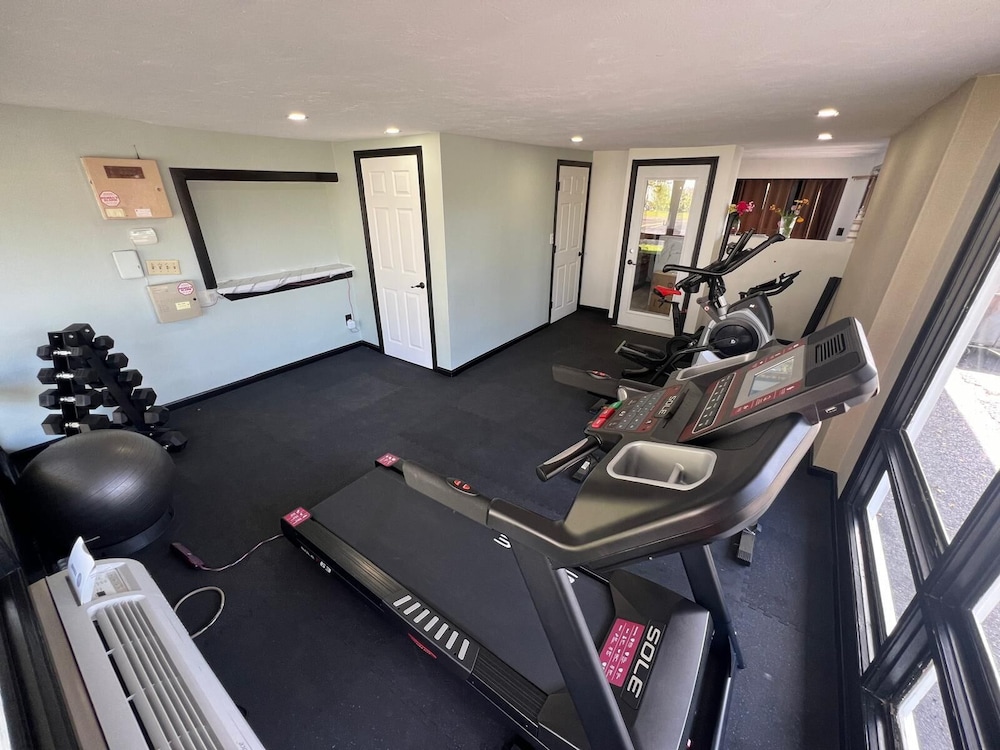 Harborside Suites - photo 31