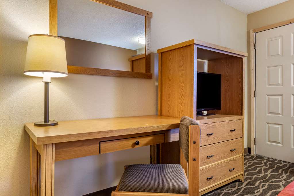 Econo Lodge Ellensburg Near University - photo 19