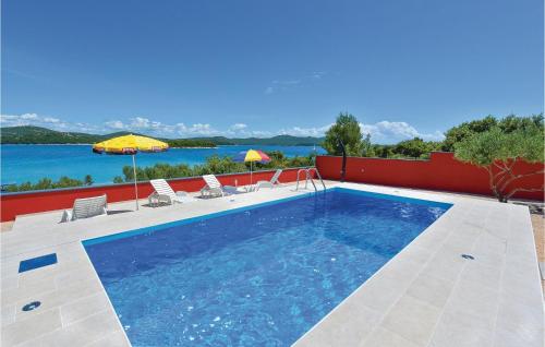 Holiday Home Jezera With Sea View I — 4-Star Luxury Hotel in Tisno, Croatia