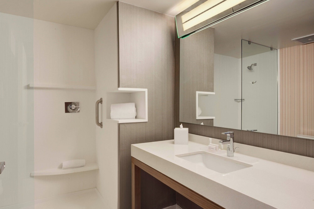 Courtyard by Marriott Rome Riverwalk - photo 16