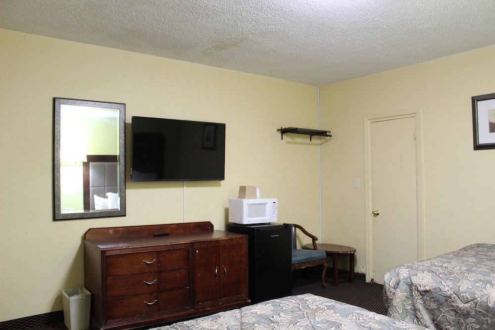 Double N Motel - photo 8