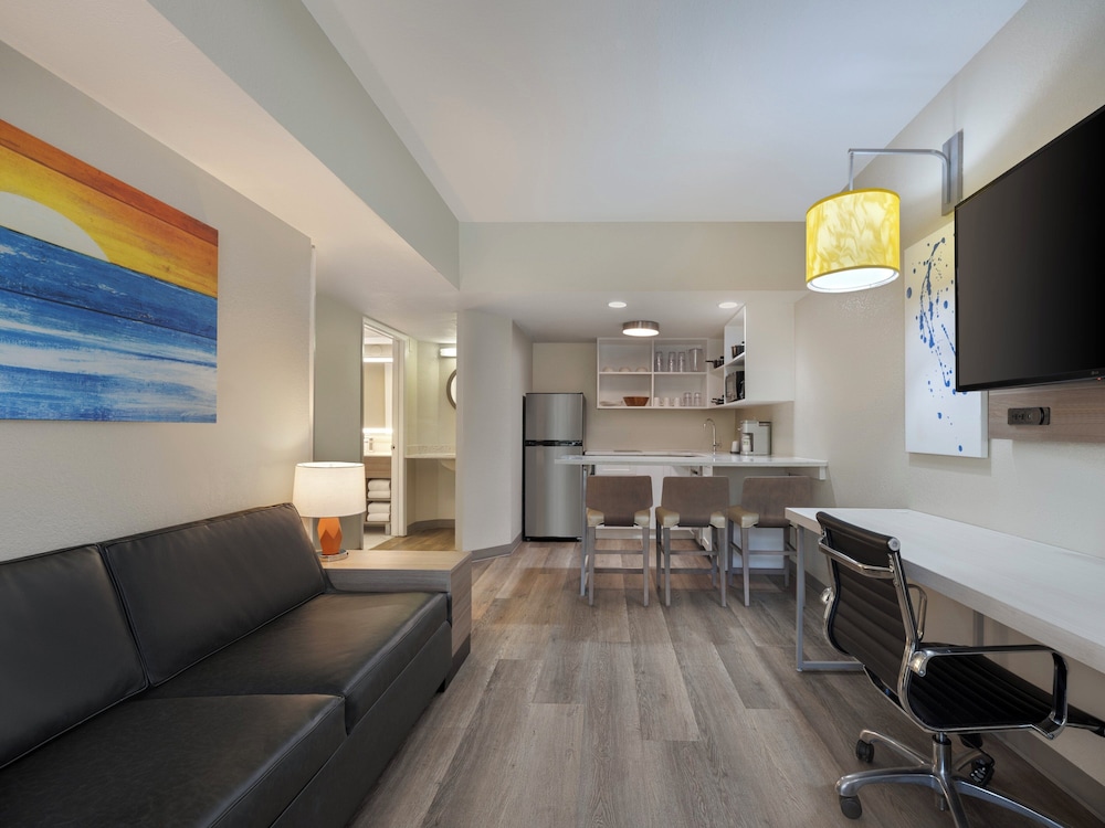 Holiday Inn Resort Orlando Suites Waterpark by IHG - photo 25