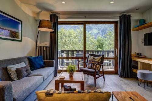 Le Brevent 3 Apartment — 4-Star Luxury Hotel in Chamonix-Mont-Blanc, France