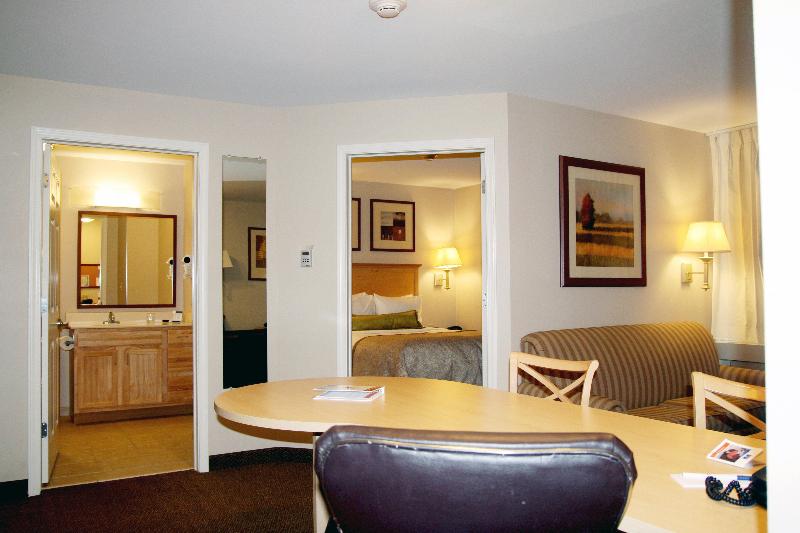 Candlewood Suites Grand Prairie by IHG - photo 37