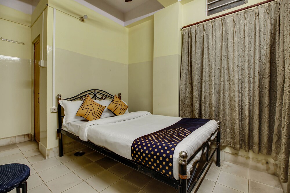 Spot On 60241 Hotel Hollywood — Goalpara