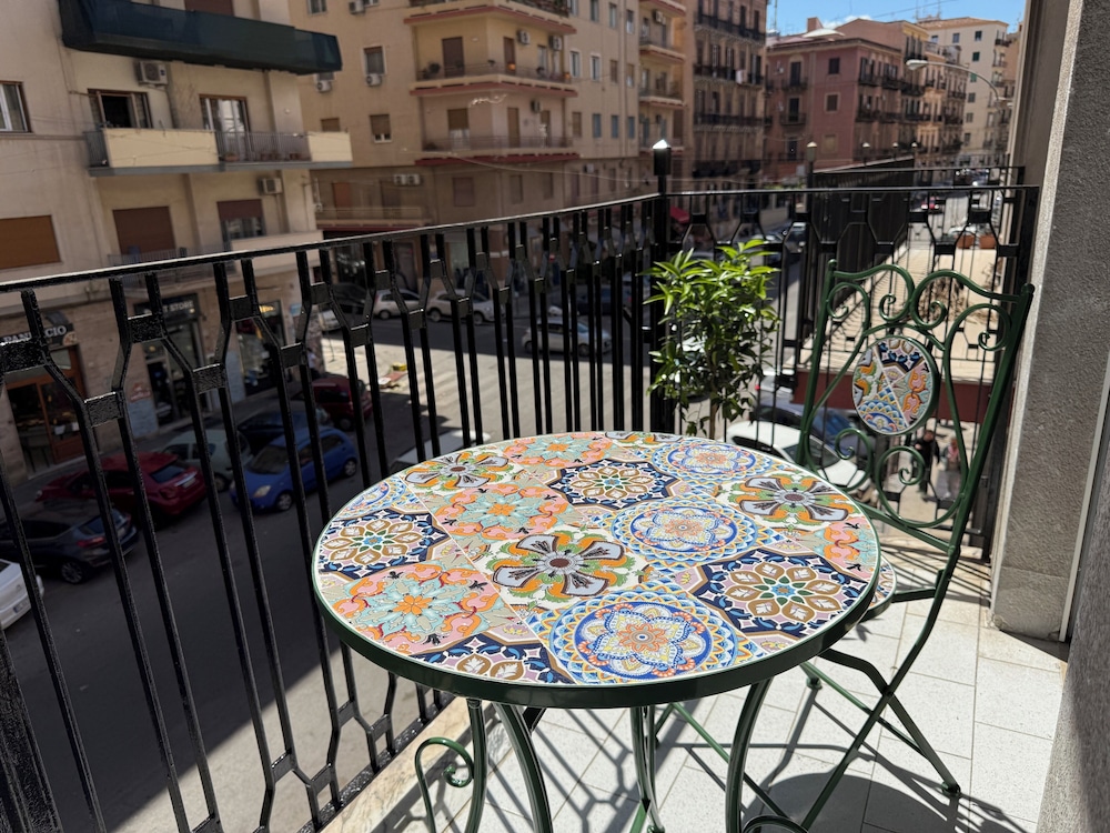 Bart165 Luxury Rooms in Palermo, Italy