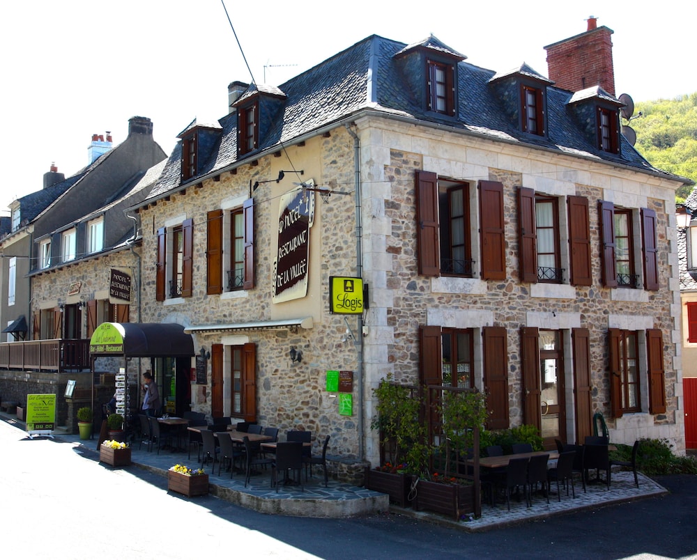 Hotel Les Coudercous in Rodez, France