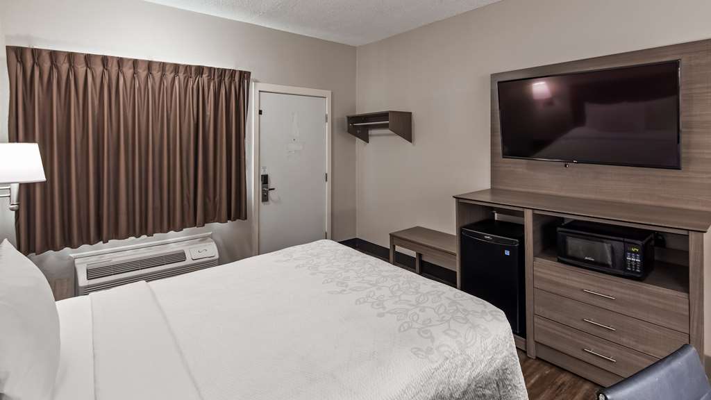 SureStay Hotel by Best Western Findlay - photo 13