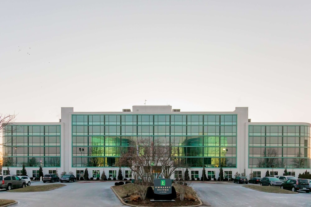 Embassy Suites by Hilton Lexington Green - featured photo