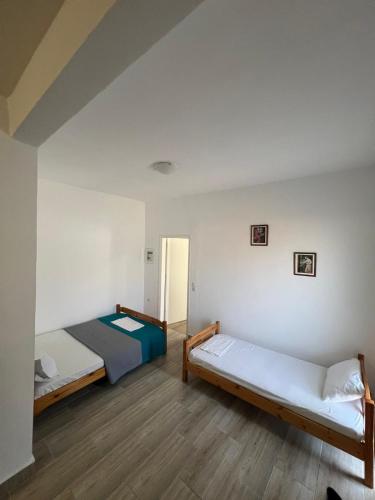 Paulos&Mary Apartment — 4-Star Luxury Hotel in Nea Flogita, Greece