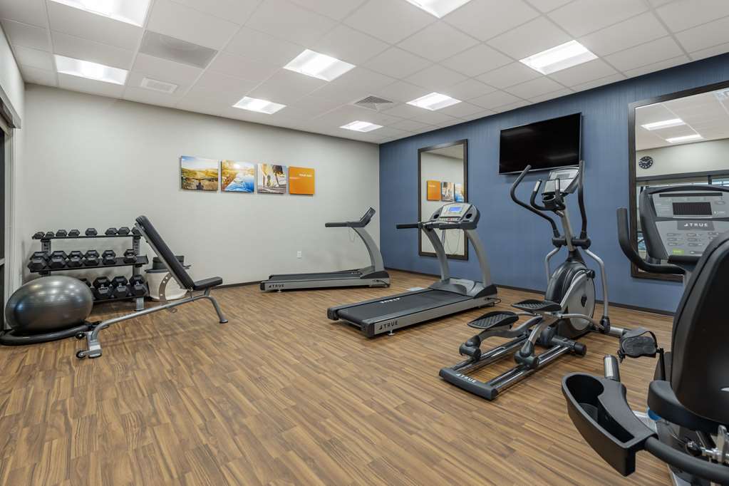 Comfort Inn & Suites Pittsburgh Northshore - photo 23