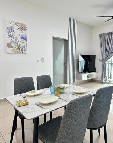 Bayu Temiang Homestay — 4-Star Luxury Hotel in Seremban, Malaysia