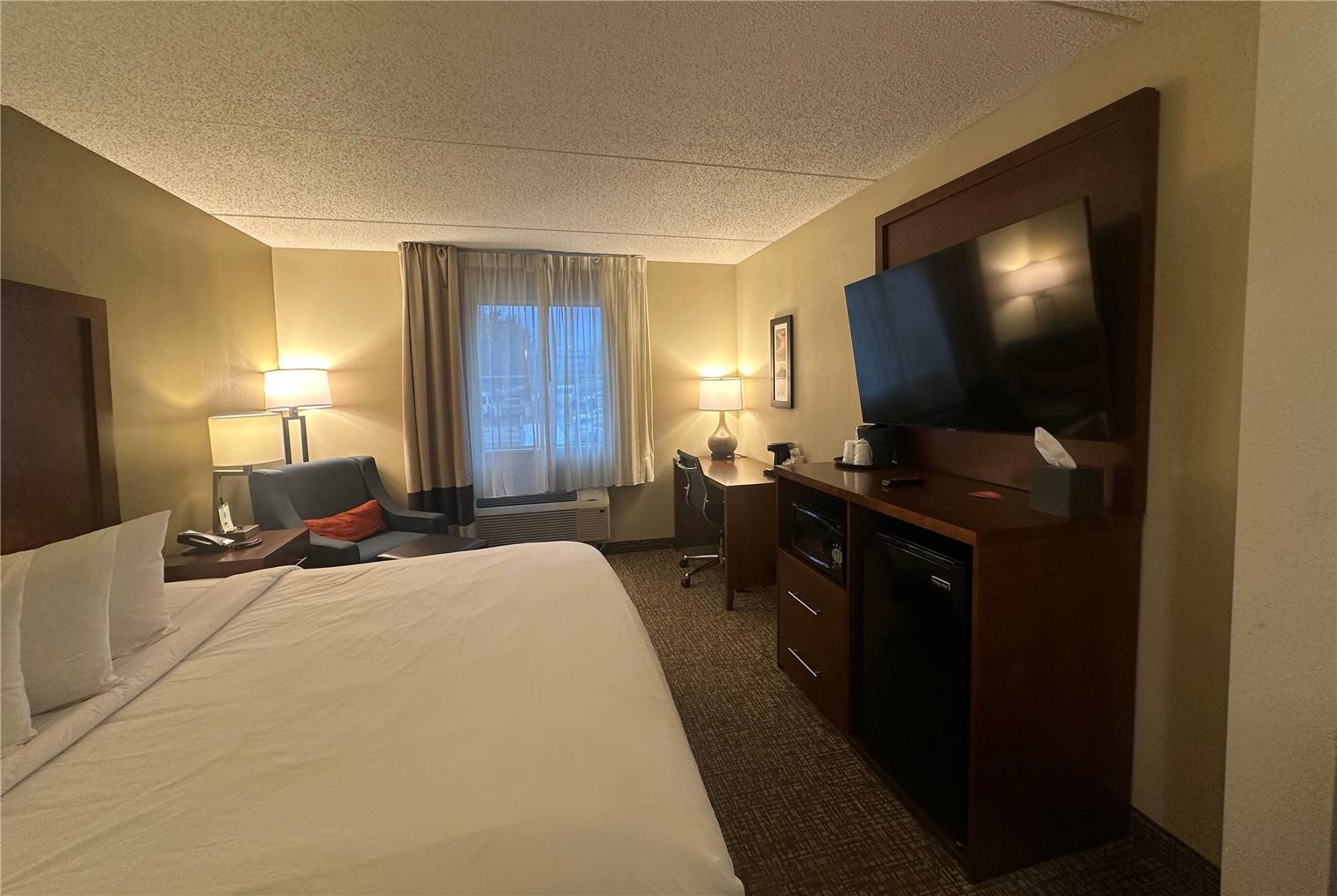 Wingate by Wyndham Pittsburgh West Mifflin - photo 6