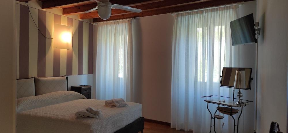 Bergamo Rooms Parco dei Colli in Bergamo, Italy