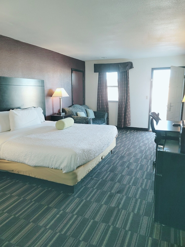 Ranger Inn - photo 5