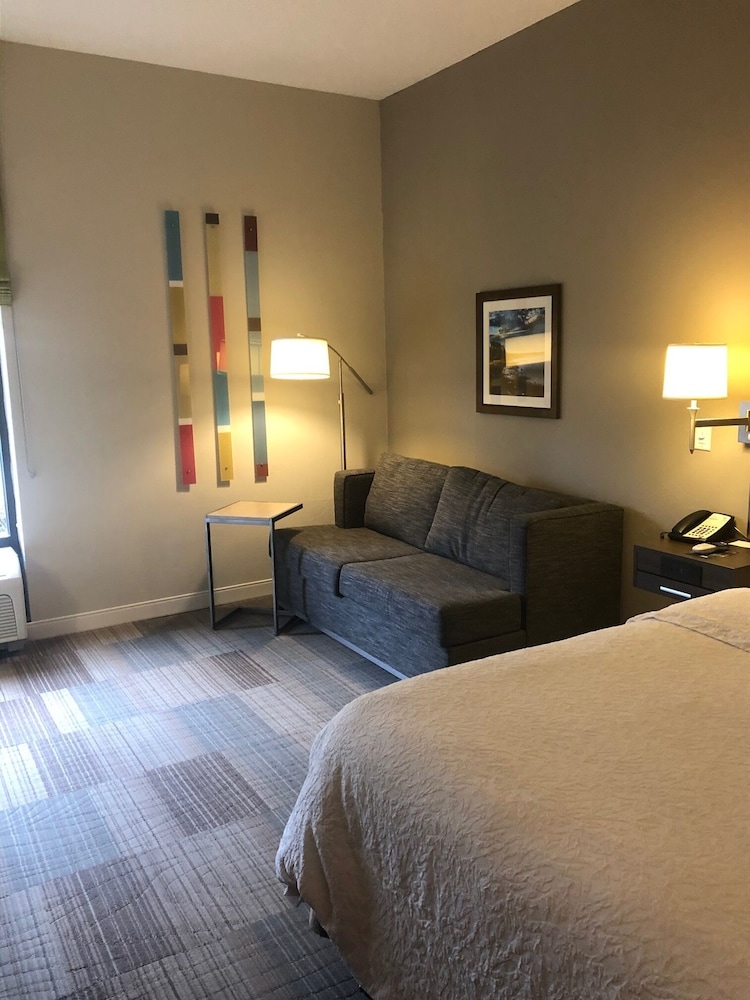 Hampton Inn Somerset - photo 12