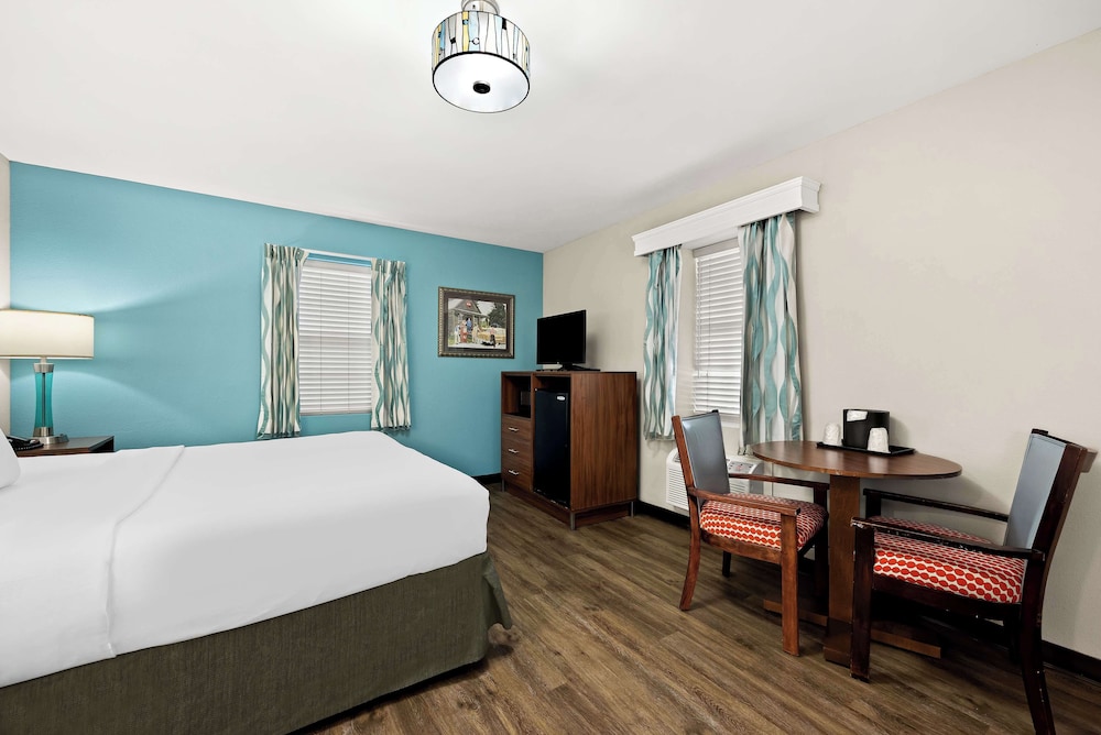Best Western Route 66 Rail Haven - photo 15