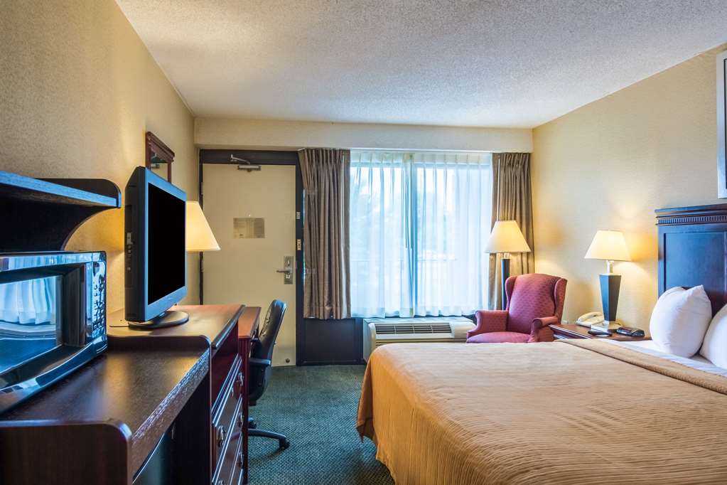 Quality Inn Manassas - photo 22