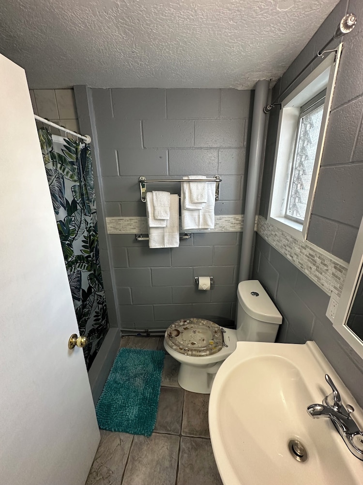 Old Orchard Beach Motel - photo 18