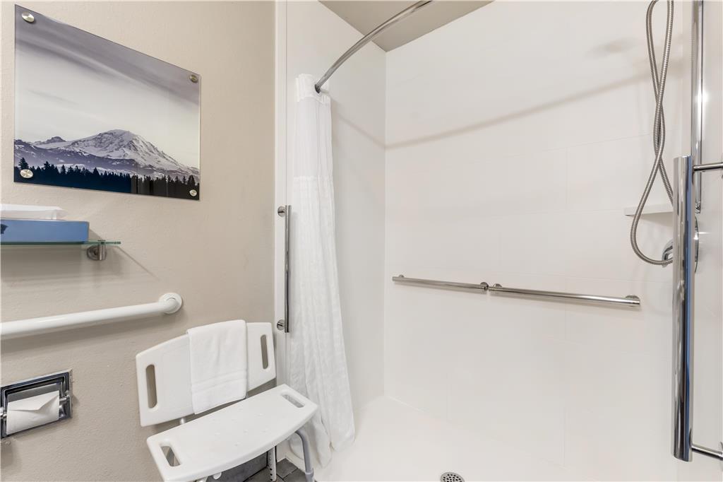 Best Western Plus Wenatchee Downtown Hotel - photo 31