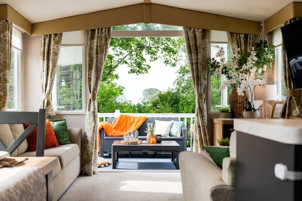 3 Bedroom Luxury Caravan 21963102 — Prestonpans