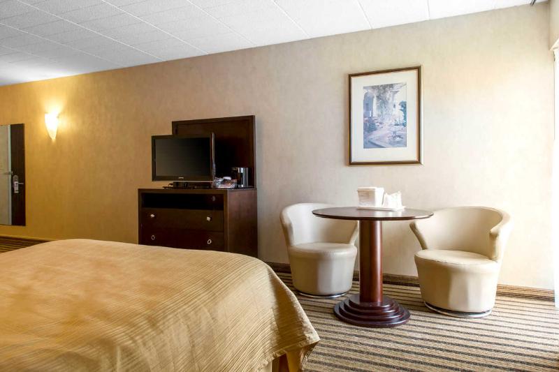 Bradley Inn - photo 19