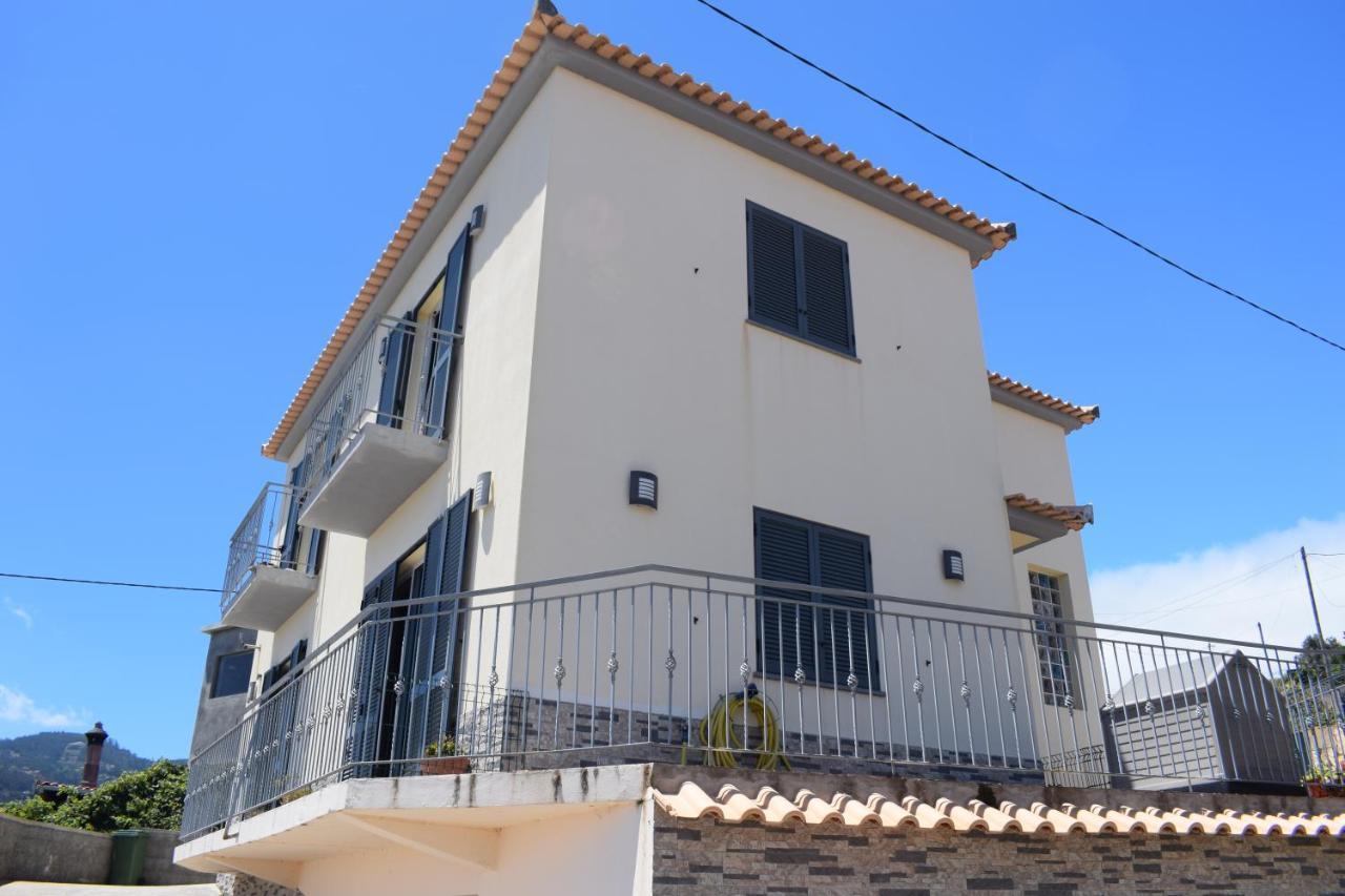 Maison avec vue exceptionnelle sur l'océan 5 mn du centre ville — 4-Star Luxury Hotel in Santa Cruz, Portugal